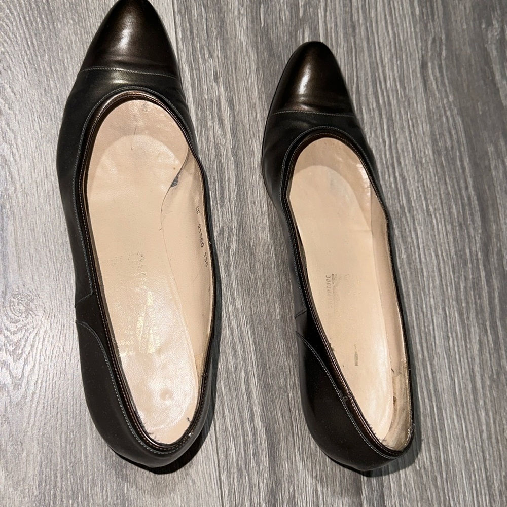 Salvatore Ferragamo flats